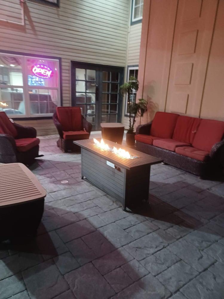 布蘭森 多克斯旅馆酒店 外观 照片