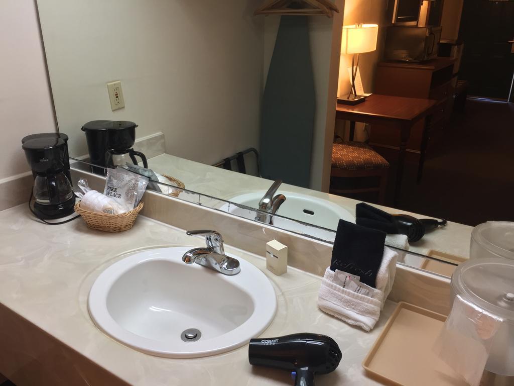 布蘭森 多克斯旅馆酒店 外观 照片
